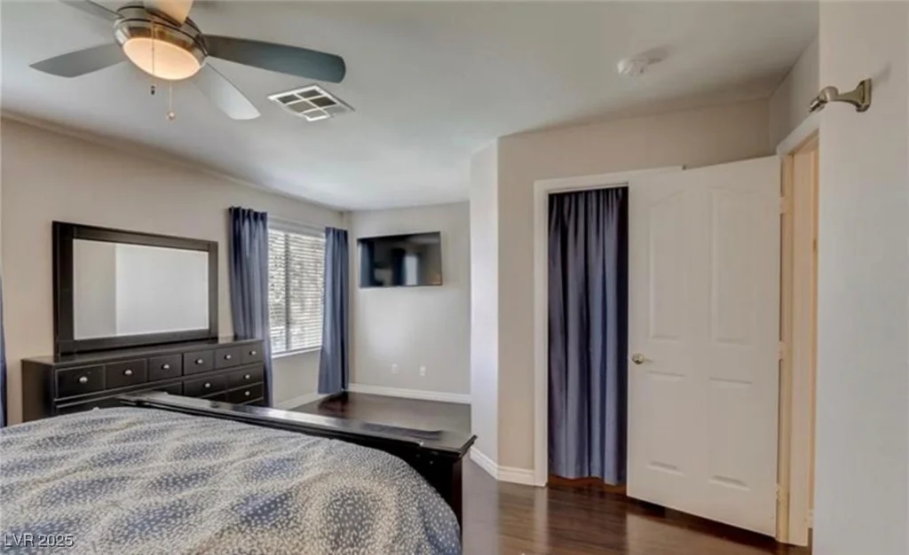 2714 Cricket Hollow, Henderson, NV 89074