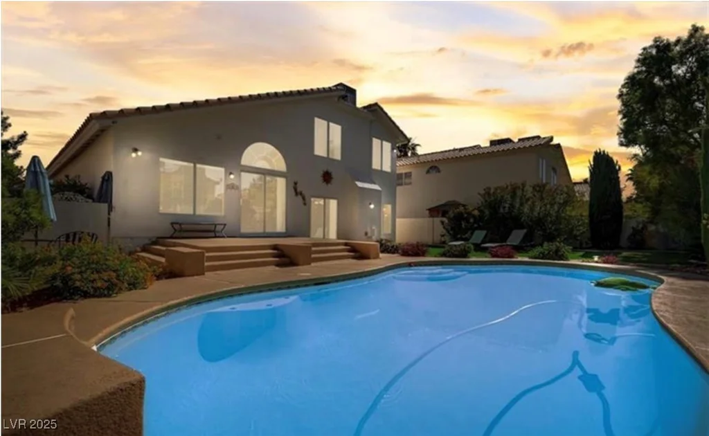 2714 Cricket Hollow, Henderson, NV 89074