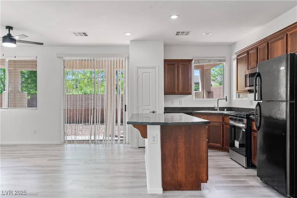 10713 Noble Mesa, Las Vegas, NV 89166