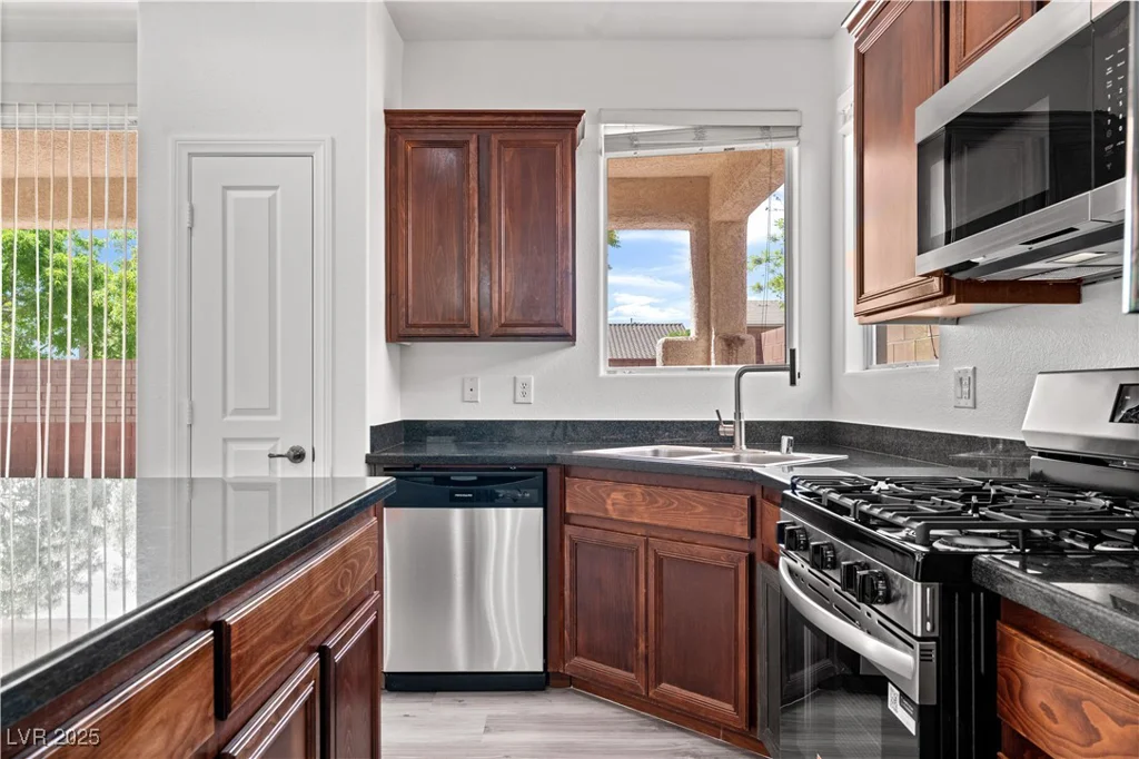 10713 Noble Mesa, Las Vegas, NV 89166