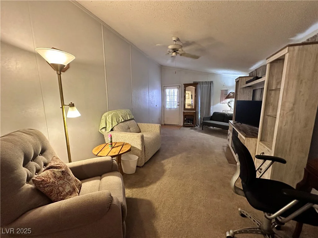 3389 Isle Royale, Las Vegas, NV 89122