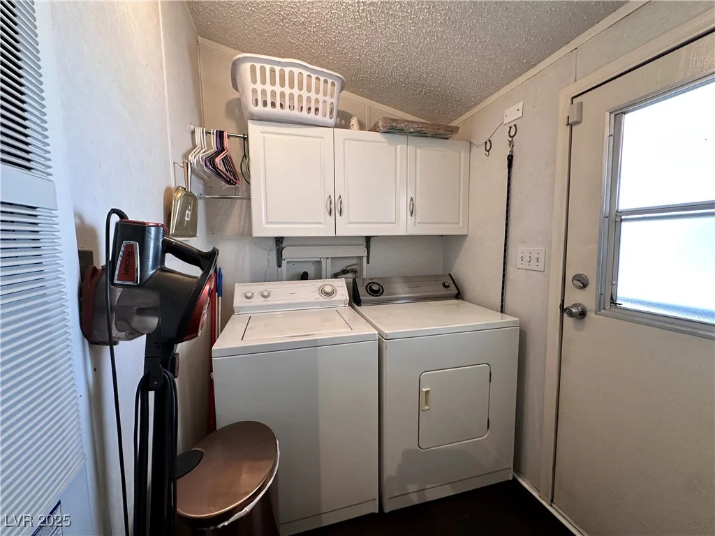 3389 Isle Royale, Las Vegas, NV 89122