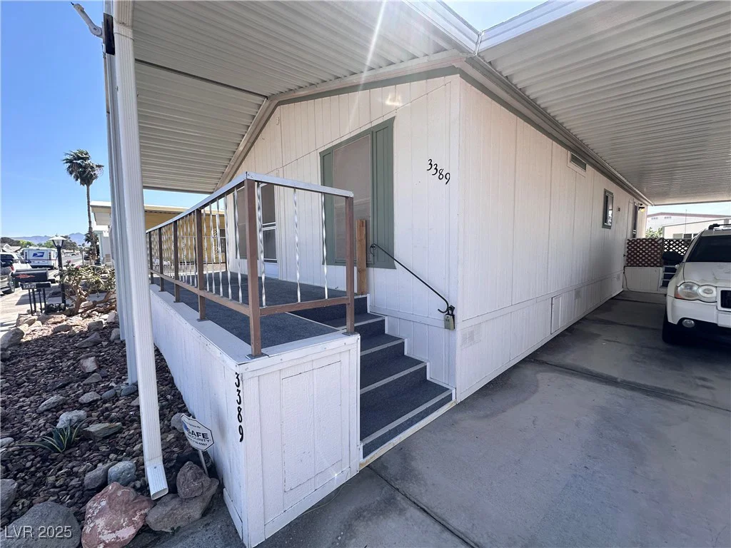 3389 Isle Royale, Las Vegas, NV 89122
