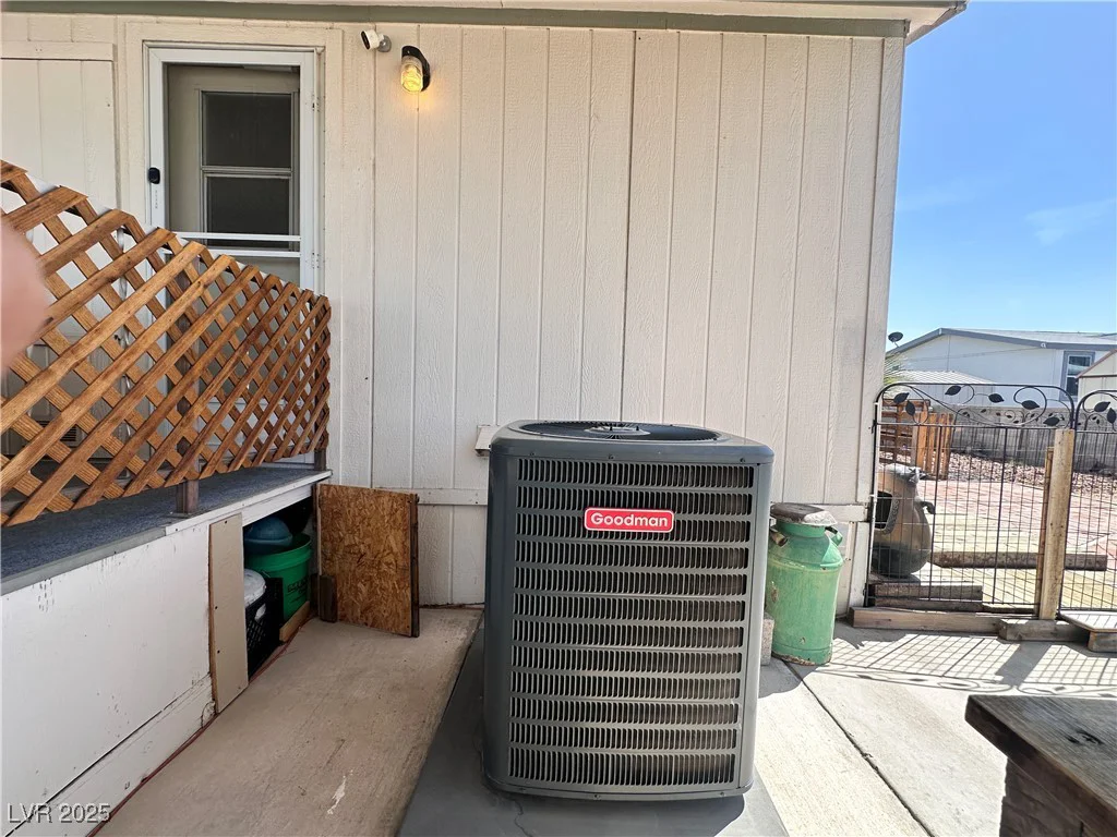 3389 Isle Royale, Las Vegas, NV 89122