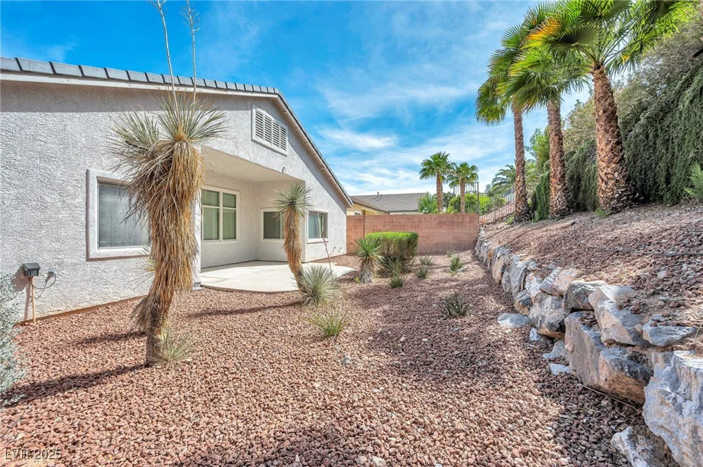 129 Sapodilla, Las Vegas, NV 89144
