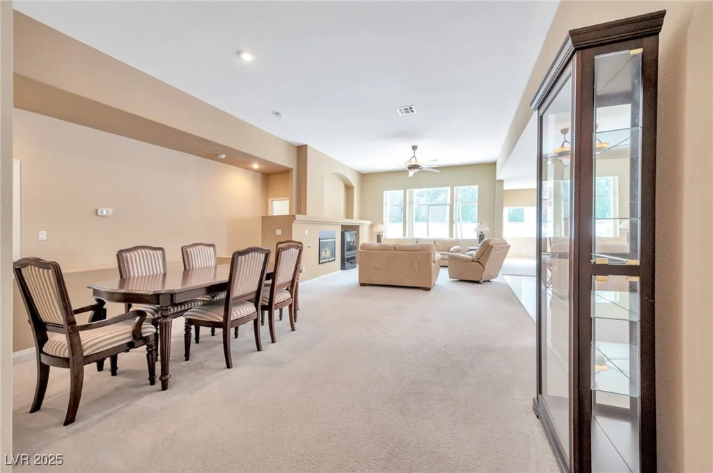 129 Sapodilla, Las Vegas, NV 89144