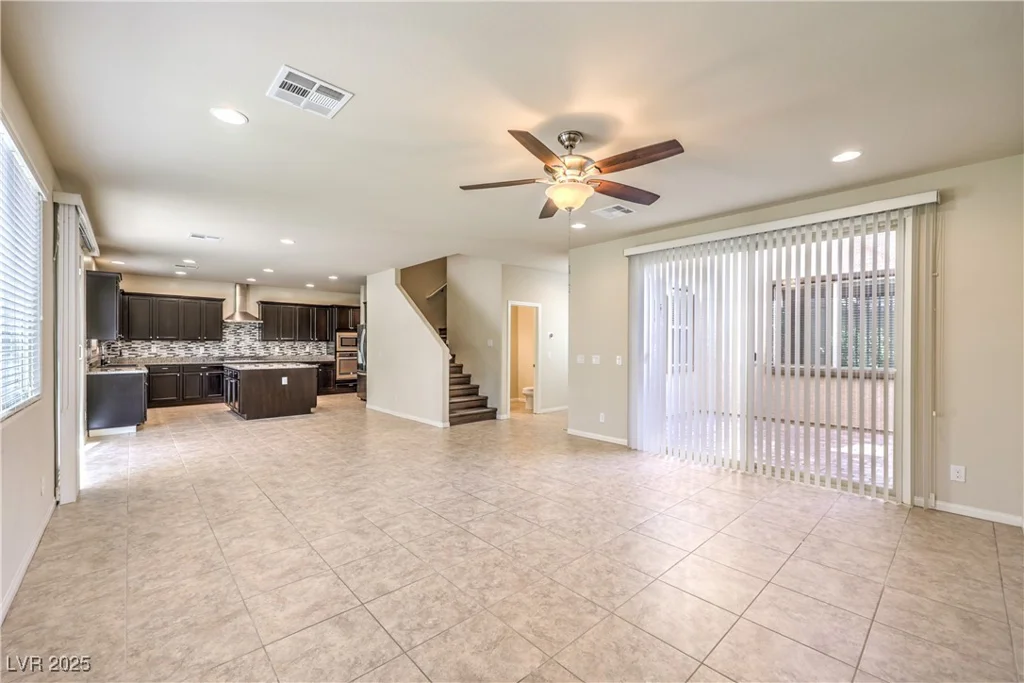 9655 Shadow Cliff, Las Vegas, NV 89166