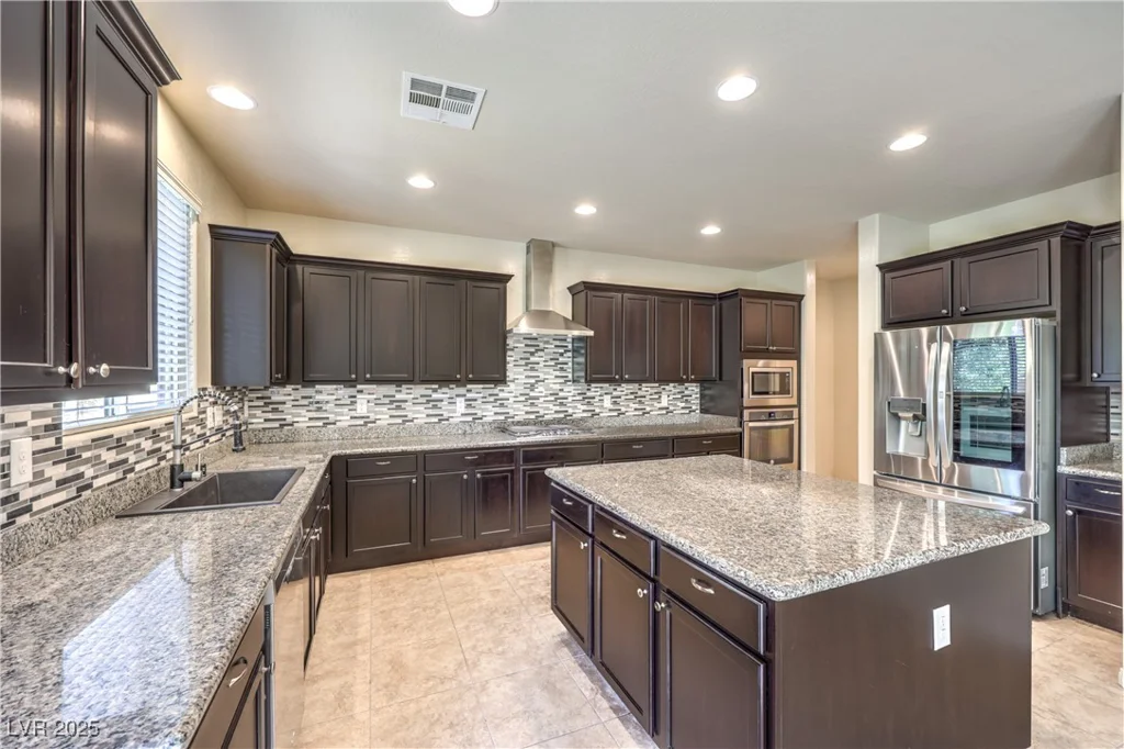 9655 Shadow Cliff, Las Vegas, NV 89166