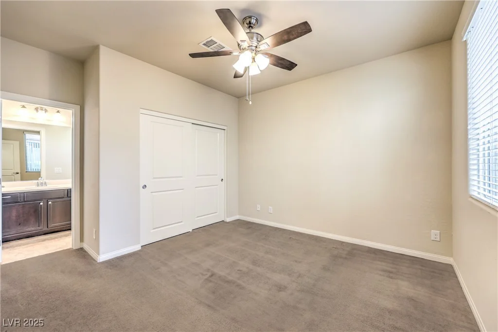 9655 Shadow Cliff, Las Vegas, NV 89166