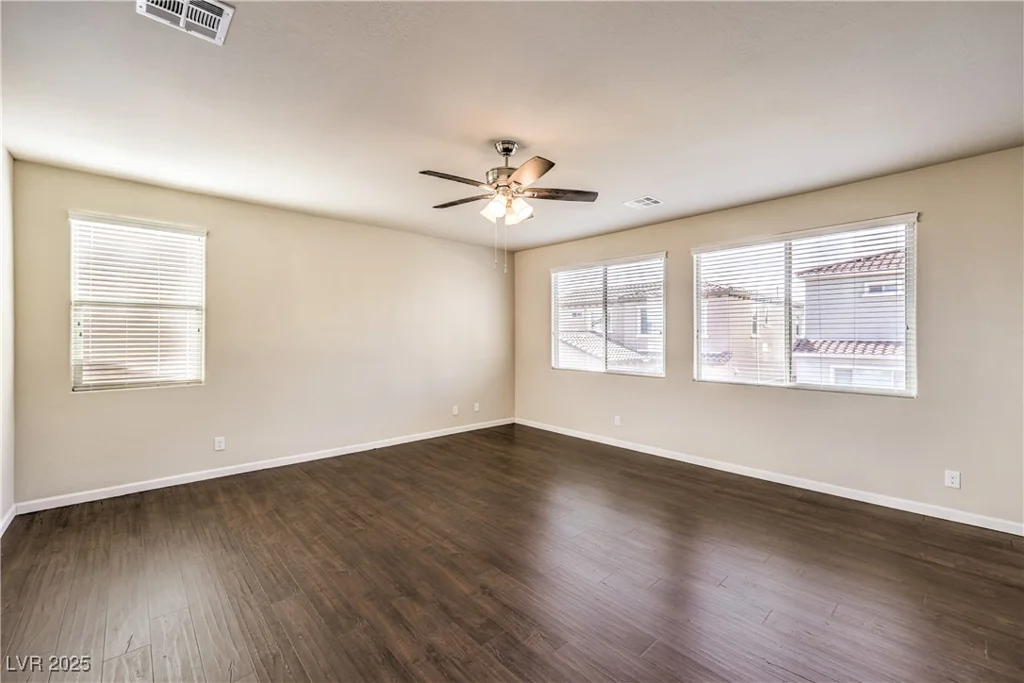 9655 Shadow Cliff, Las Vegas, NV 89166