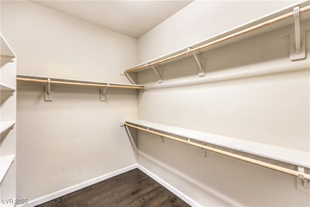 9655 Shadow Cliff, Las Vegas, NV 89166