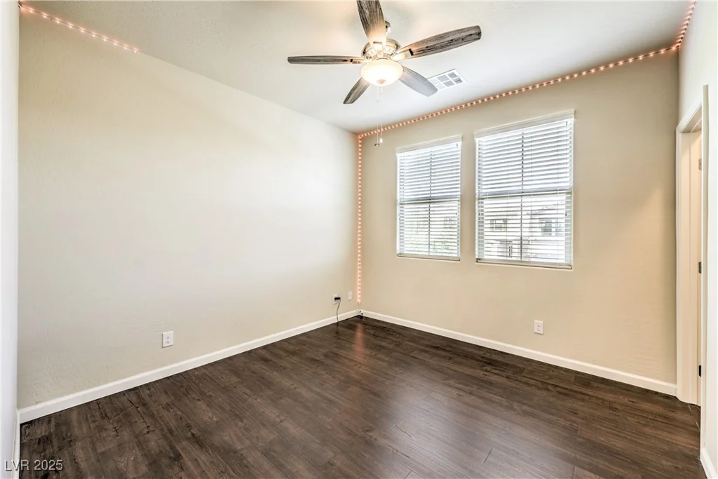 9655 Shadow Cliff, Las Vegas, NV 89166