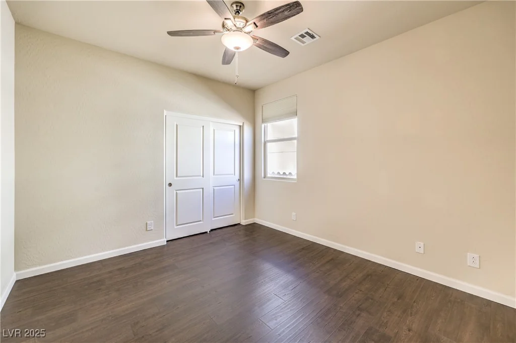 9655 Shadow Cliff, Las Vegas, NV 89166