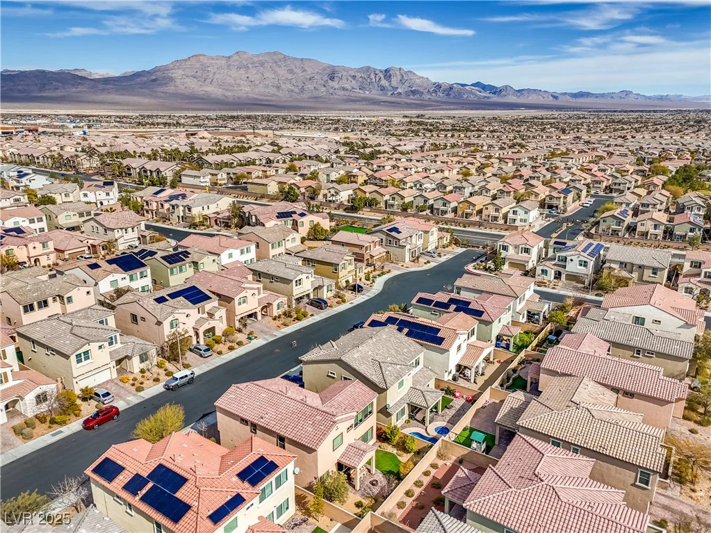 9655 Shadow Cliff, Las Vegas, NV 89166