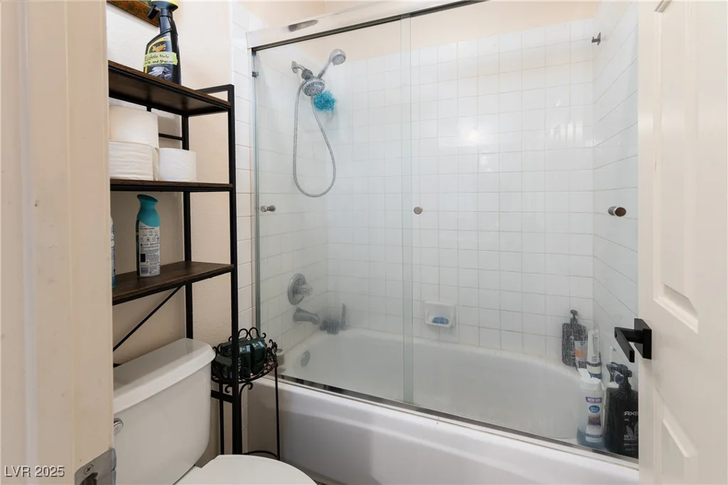7815 Windward, Las Vegas, NV 89147