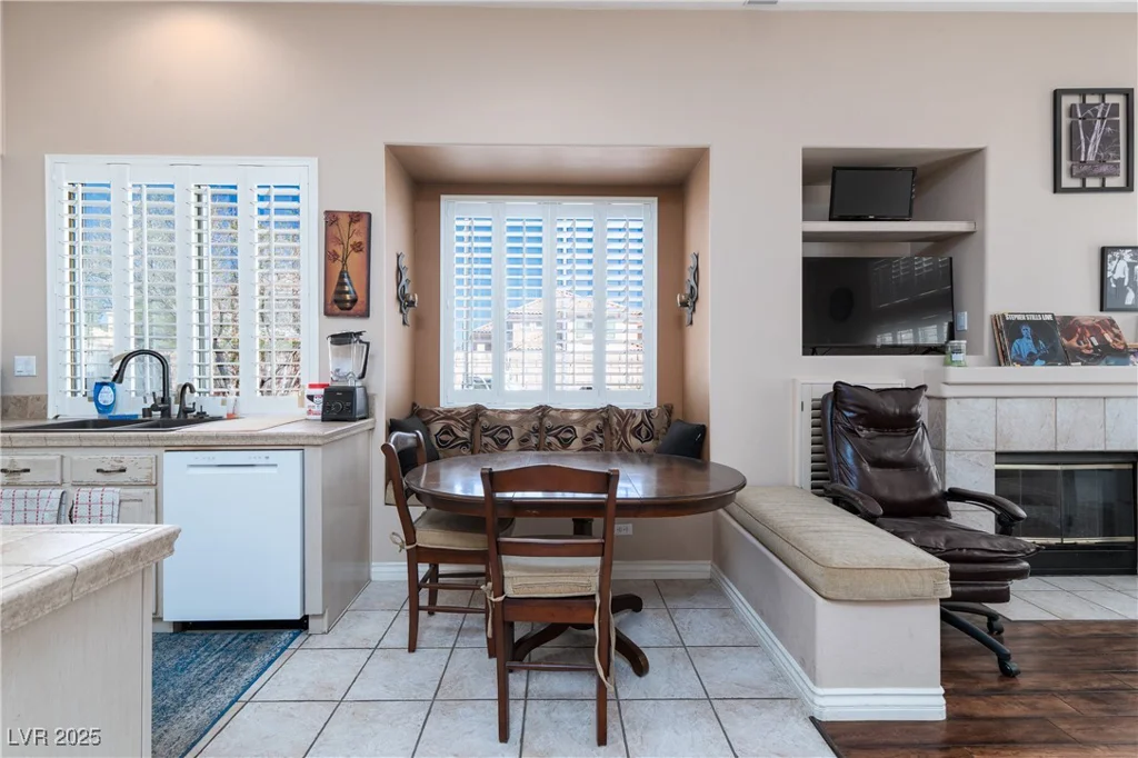 7815 Windward, Las Vegas, NV 89147