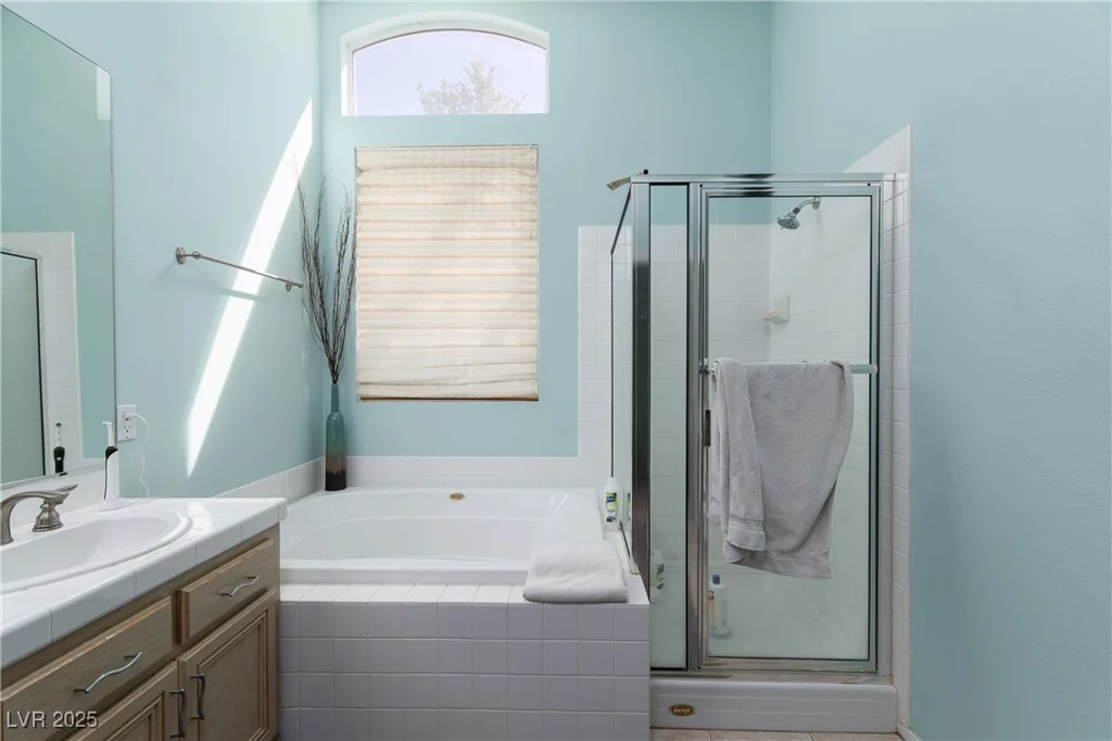 7815 Windward, Las Vegas, NV 89147