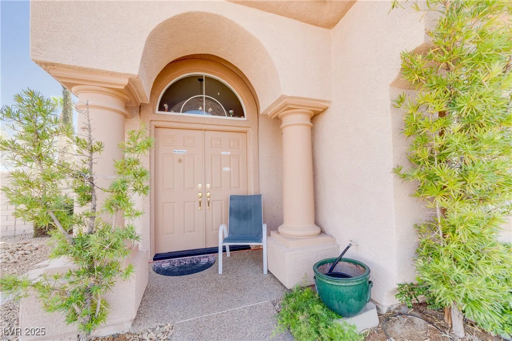 7815 Windward, Las Vegas, NV 89147
