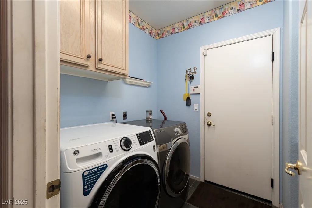 7815 Windward, Las Vegas, NV 89147