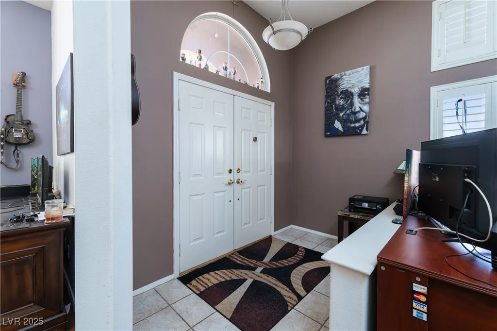 7815 Windward, Las Vegas, NV 89147