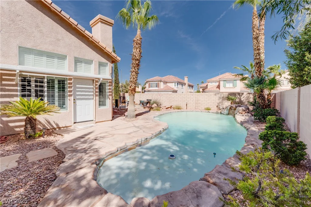 7815 Windward, Las Vegas, NV 89147
