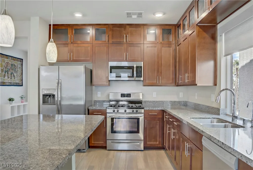 8016 Carpenter Creek, Las Vegas, NV 89113