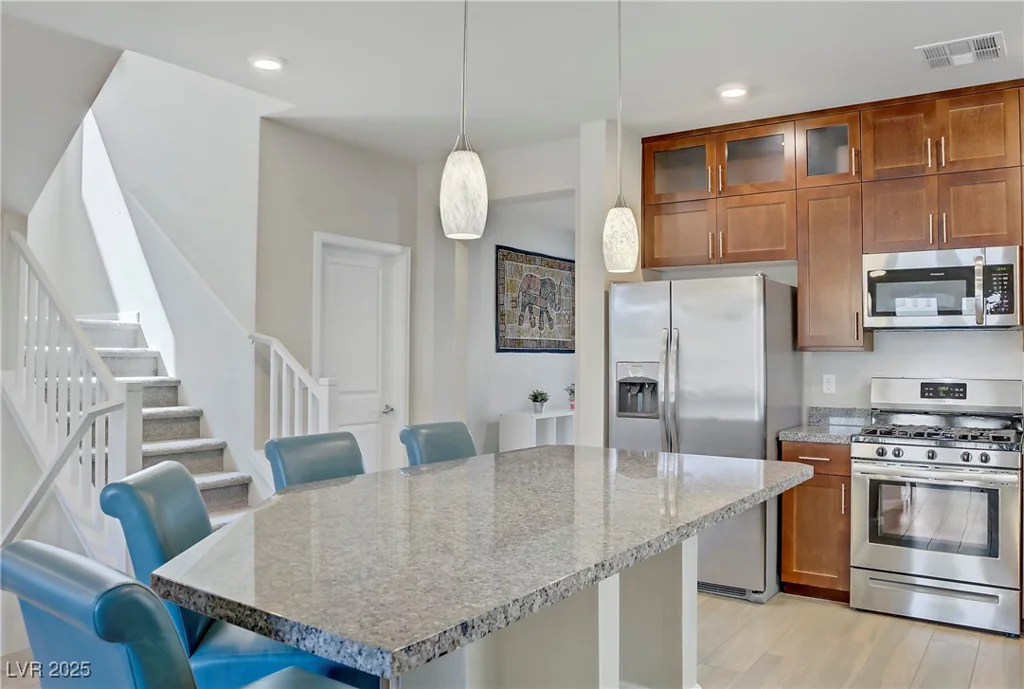 8016 Carpenter Creek, Las Vegas, NV 89113