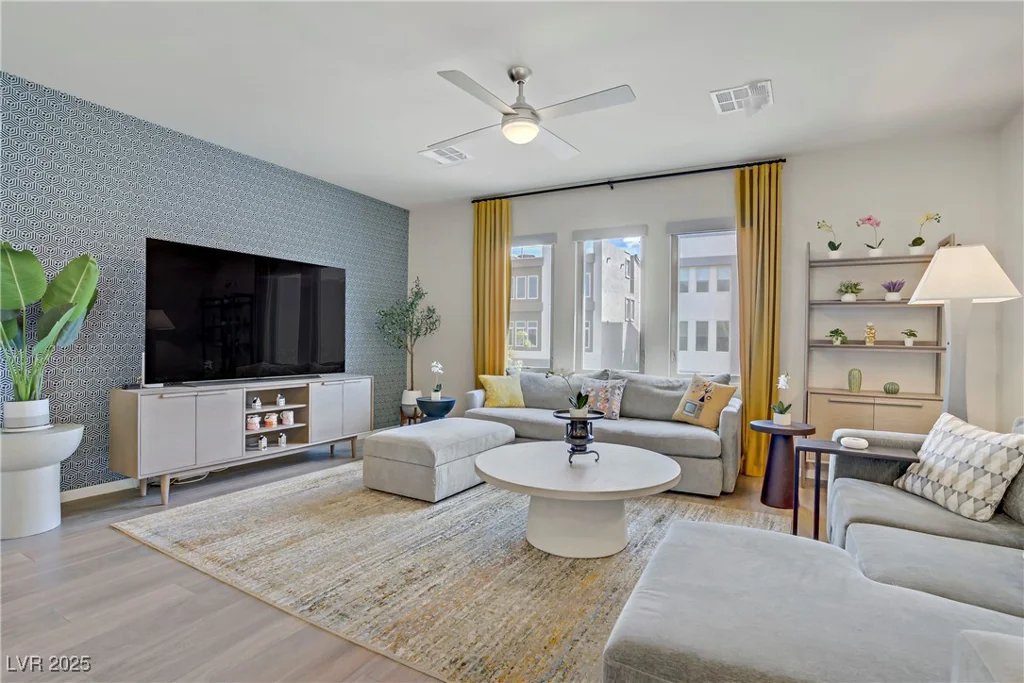 8016 Carpenter Creek, Las Vegas, NV 89113