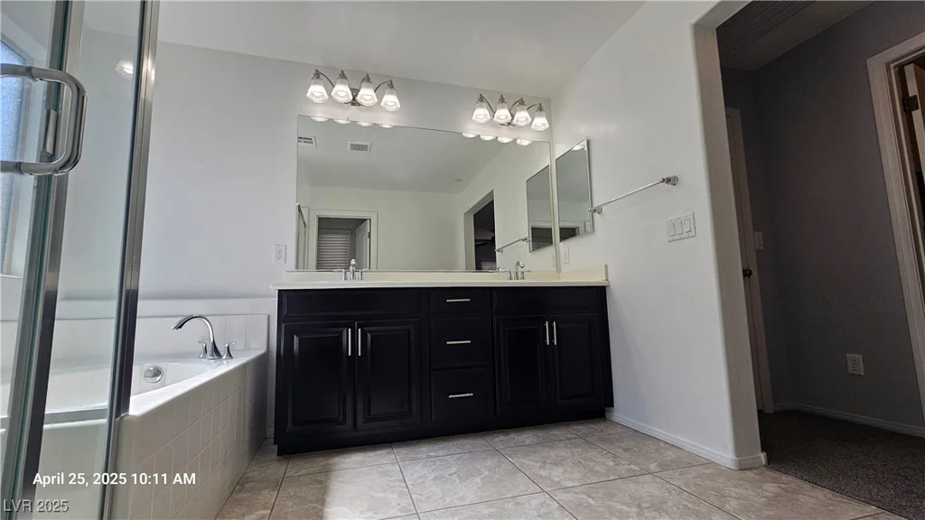 8928 Hand Painted, Las Vegas, NV 89149