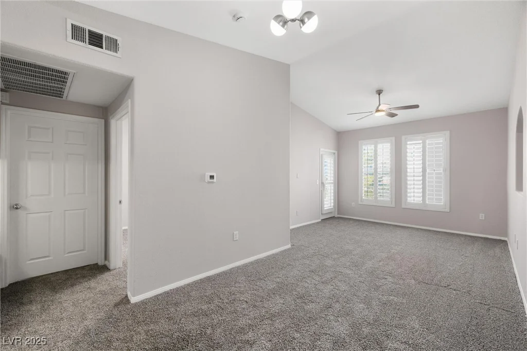 10001 Peace, Las Vegas, NV 89147