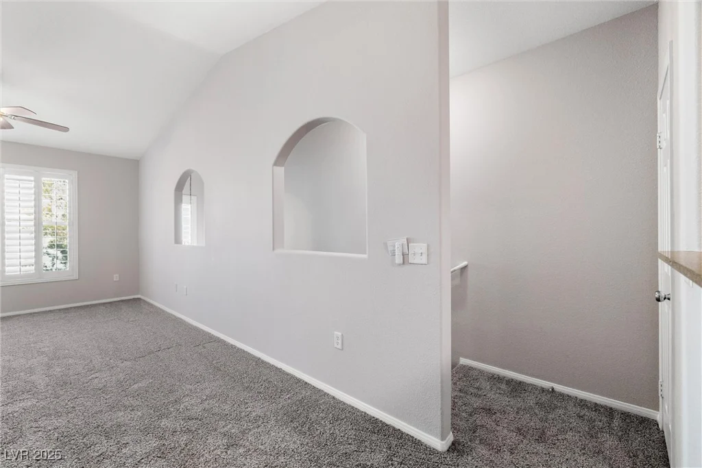 10001 Peace, Las Vegas, NV 89147