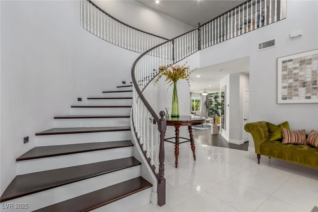 44 Tamarron Cliffs, Las Vegas, NV 89148