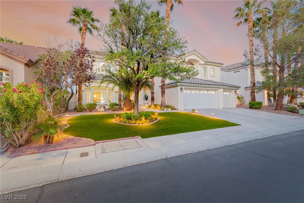 44 Tamarron Cliffs, Las Vegas, NV 89148