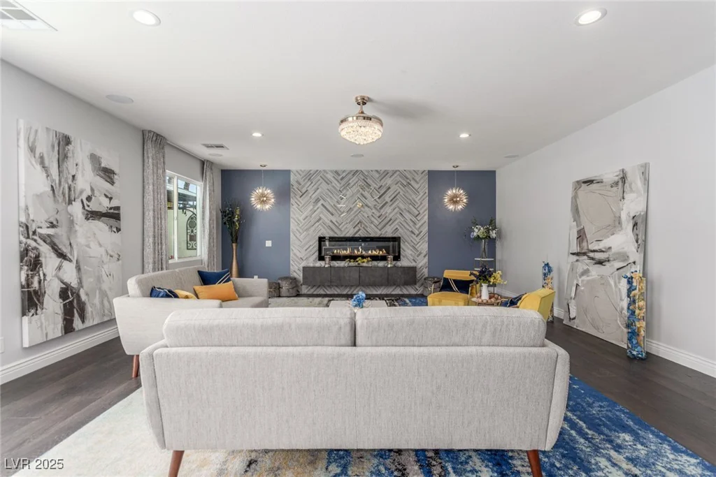 44 Tamarron Cliffs, Las Vegas, NV 89148