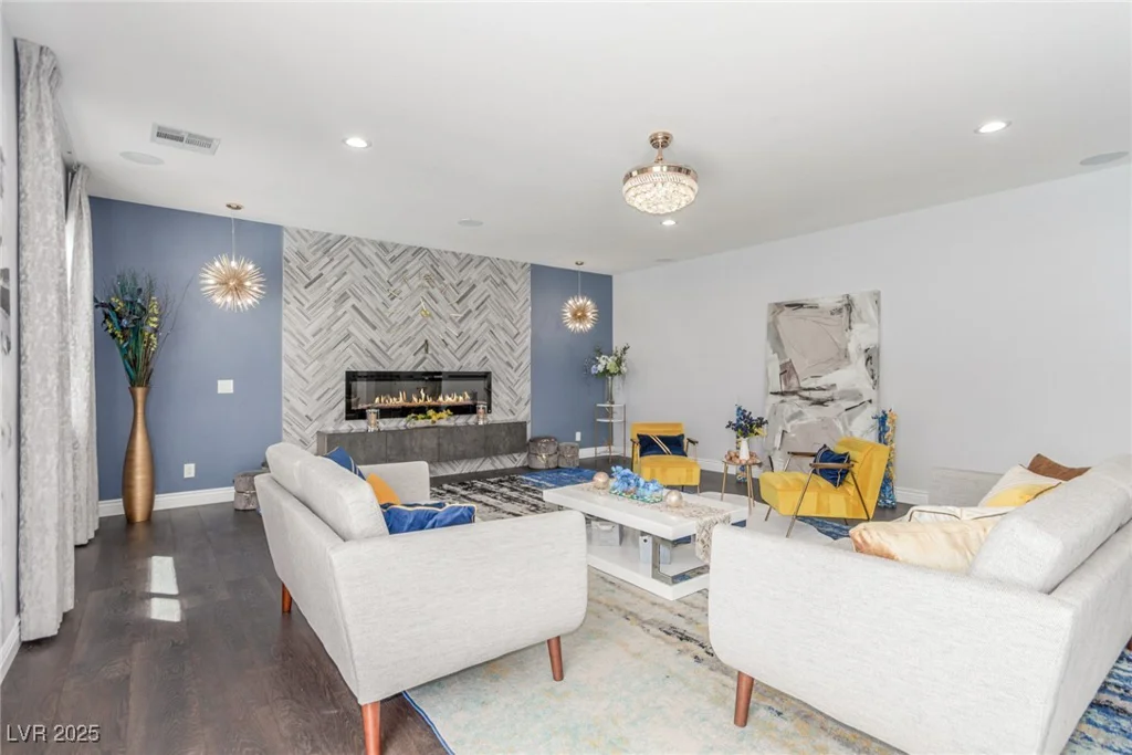 44 Tamarron Cliffs, Las Vegas, NV 89148