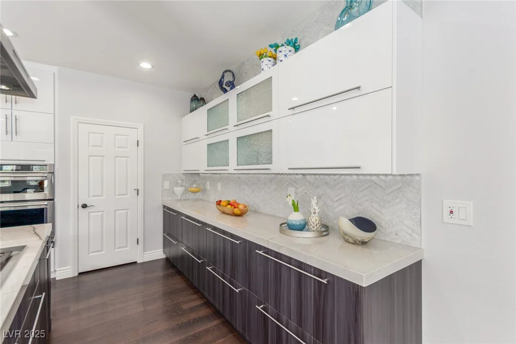 44 Tamarron Cliffs, Las Vegas, NV 89148