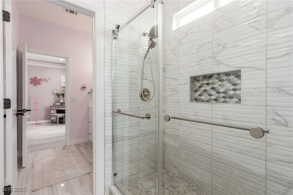 44 Tamarron Cliffs, Las Vegas, NV 89148