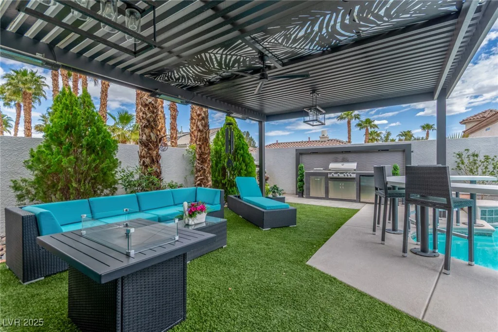 44 Tamarron Cliffs, Las Vegas, NV 89148
