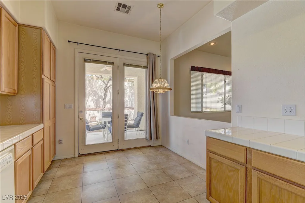 1945 Trail Peak, Las Vegas, NV 89134