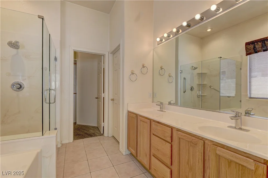 1945 Trail Peak, Las Vegas, NV 89134