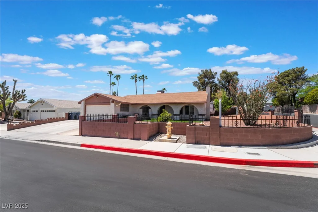 1534 Irene, Boulder City, NV 89005