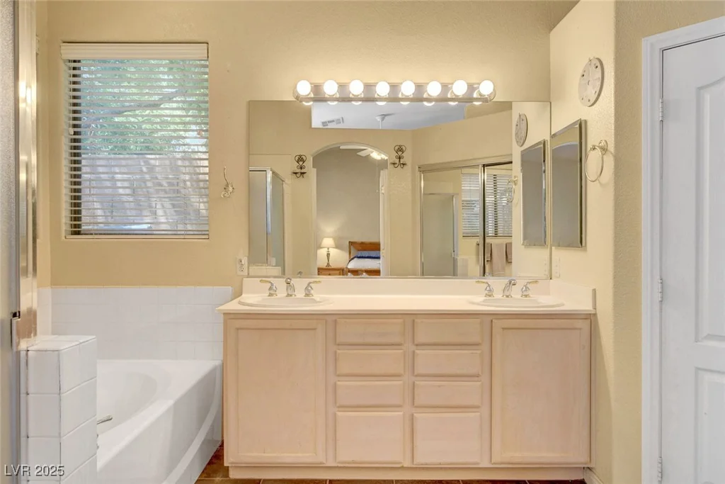 1931 Jasper Creek, Las Vegas, NV 89123