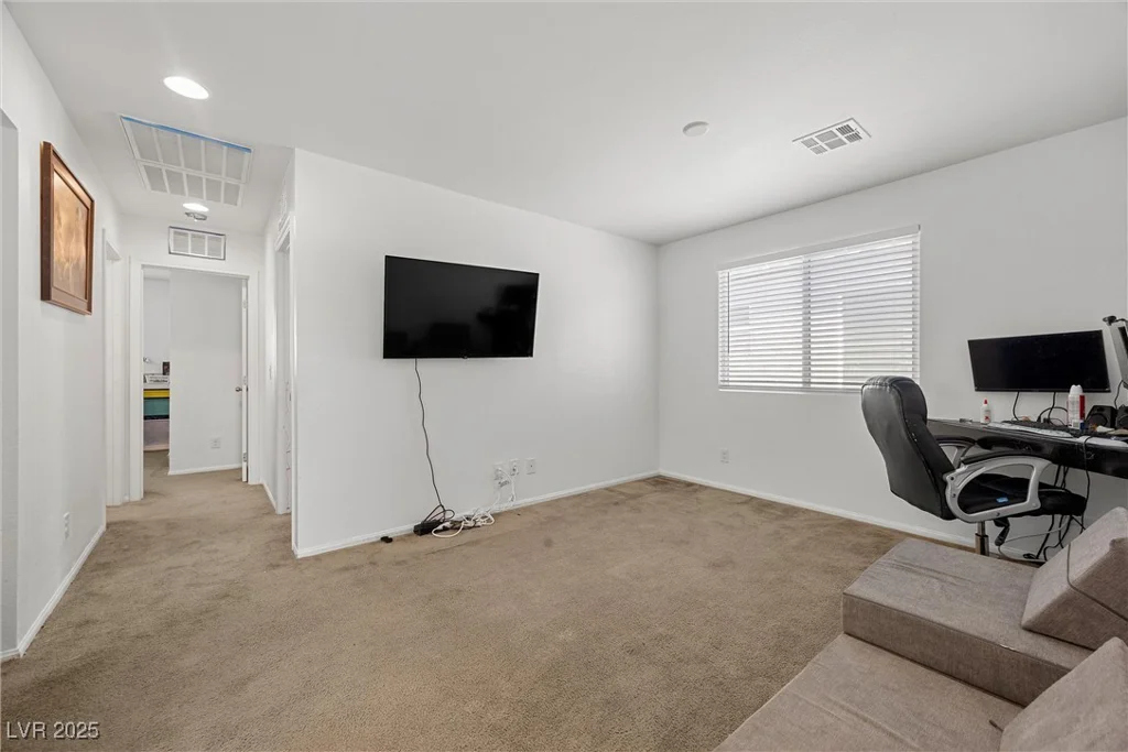 6626 Evander, North Las Vegas, NV 89086
