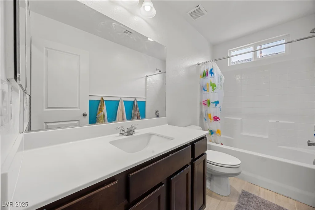 6626 Evander, North Las Vegas, NV 89086