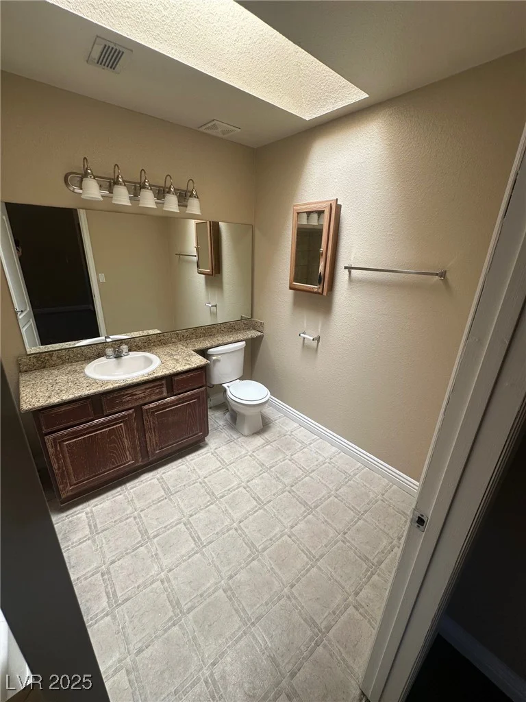 4050 Pacific Harbors, Las Vegas, NV 89121
