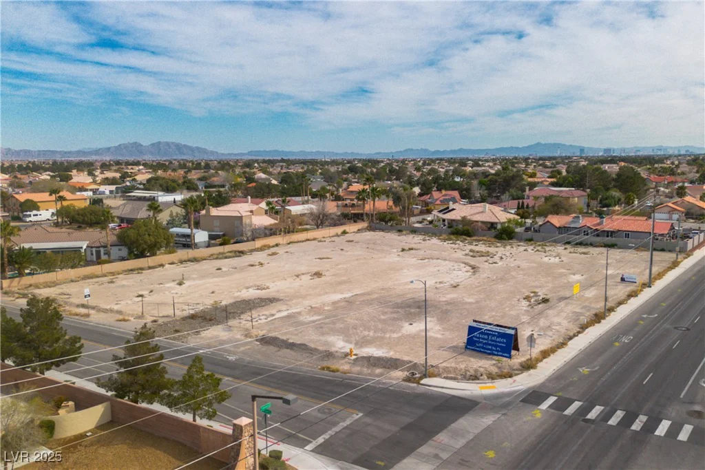 7806 Jones, Las Vegas, NV 89131
