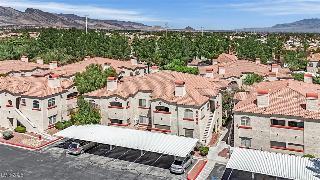 8408 White Eagle, Las Vegas, NV 89145