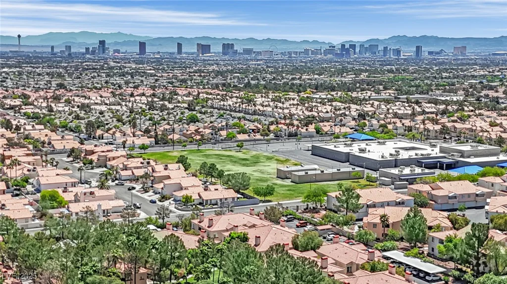 8408 White Eagle, Las Vegas, NV 89145