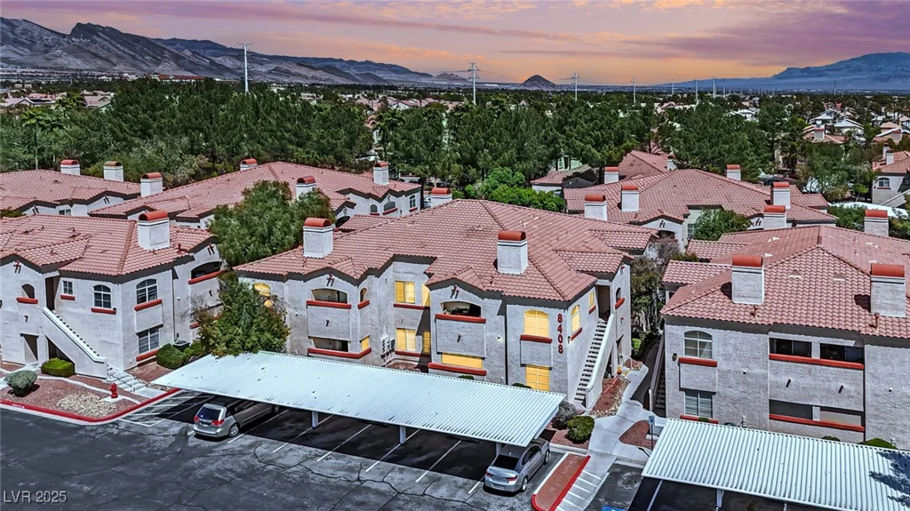 8408 White Eagle, Las Vegas, NV 89145