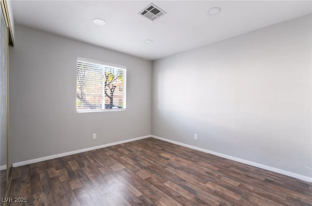 912 Falconhead, Las Vegas, NV 89128
